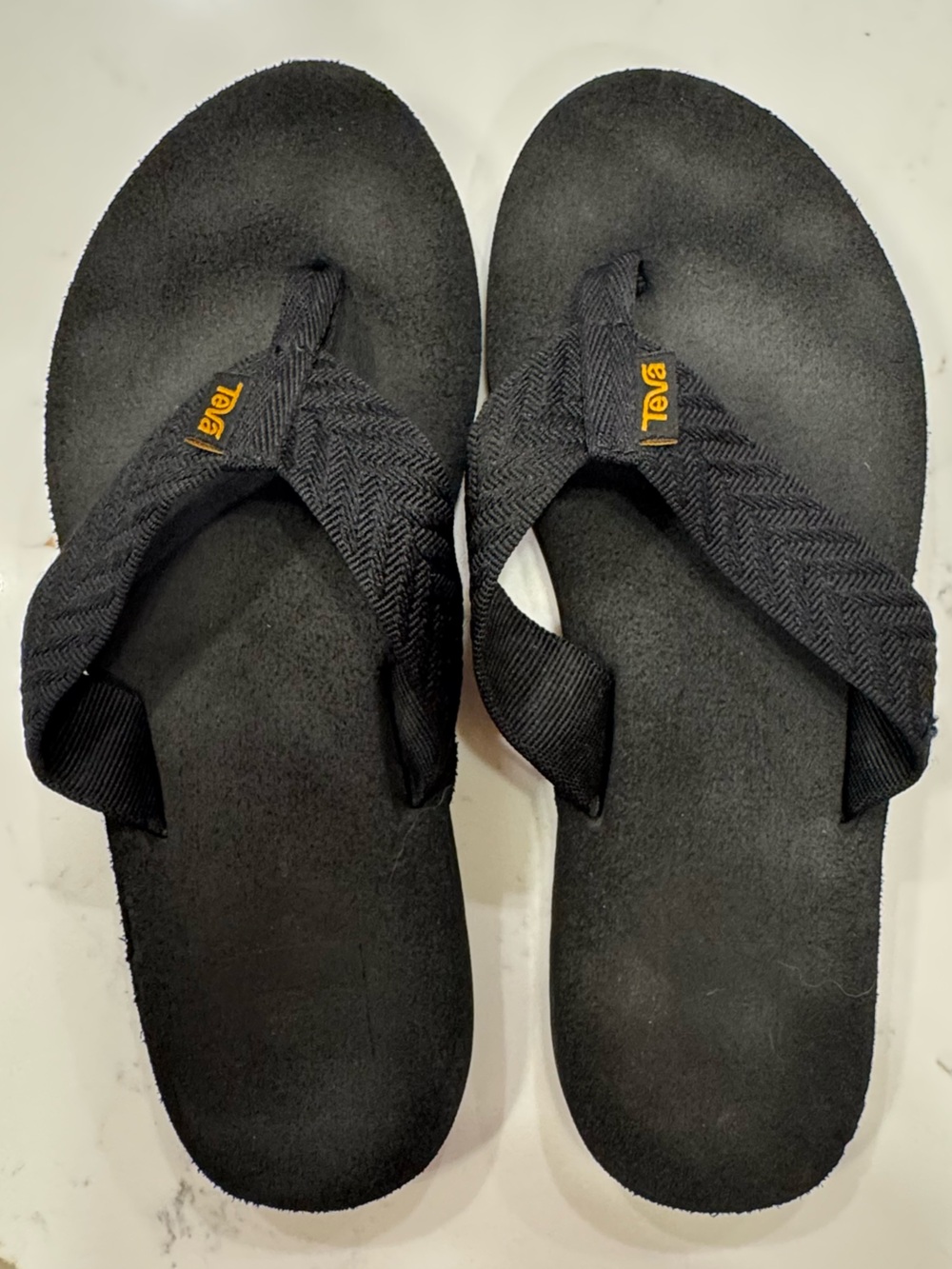 Teva Mush II Black Flip Flops Womens 7 Cushioned Comfort Beach Sandals